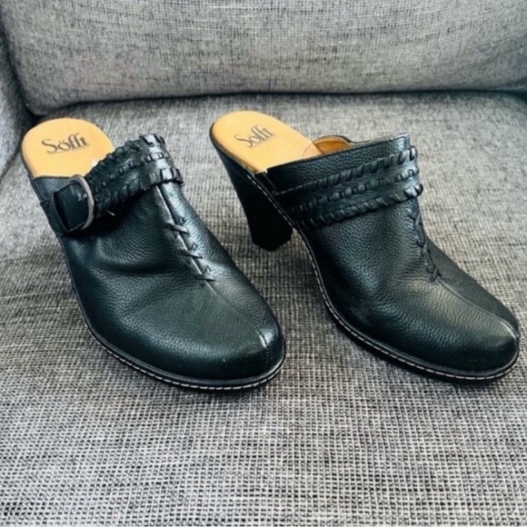 Sofft Black Pebbled Leather Heeled Mule Clogs 9 - Picture 1 of 4